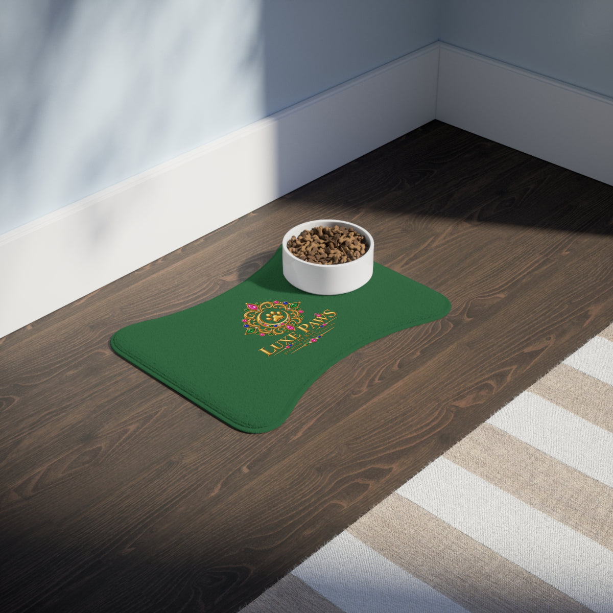 Luxe Paws Green Pet Feeding Mat — Non-Slip, Waterproof Bowl Placemat